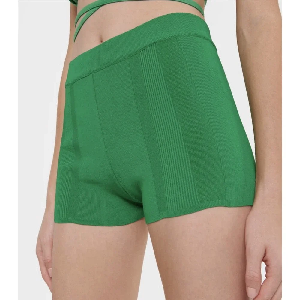 JACQUEMUS LE SHORT BASGIA GREEN RIBBED KNIT BOXER MICRO SHORT (36/US4)